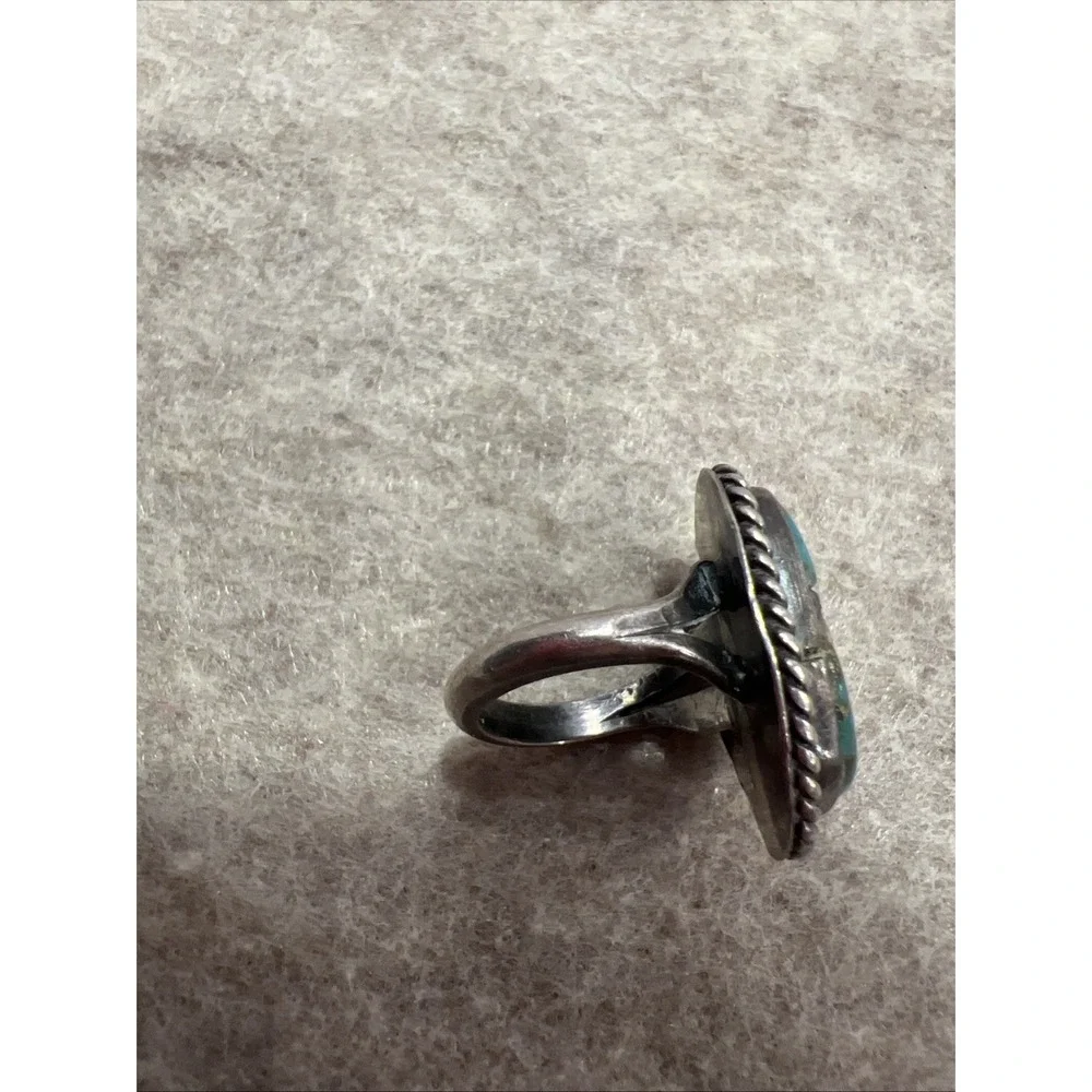 Vintage NATIVE AMERICAN SOUTHWEST INDIAN STERLING GREEN TURQUOISE RING sz 3 1/2 - Picture 4 of 9